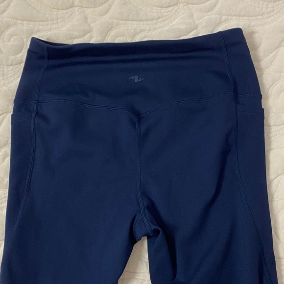 LOT of 3 Athletic Works Capri Leggings Size Medium Blue Green - Picture 5 of 15